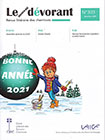 dessin d'un enfant dans la neige qui a ecrit, bonne annee 2021 sur une enorme boule de noel